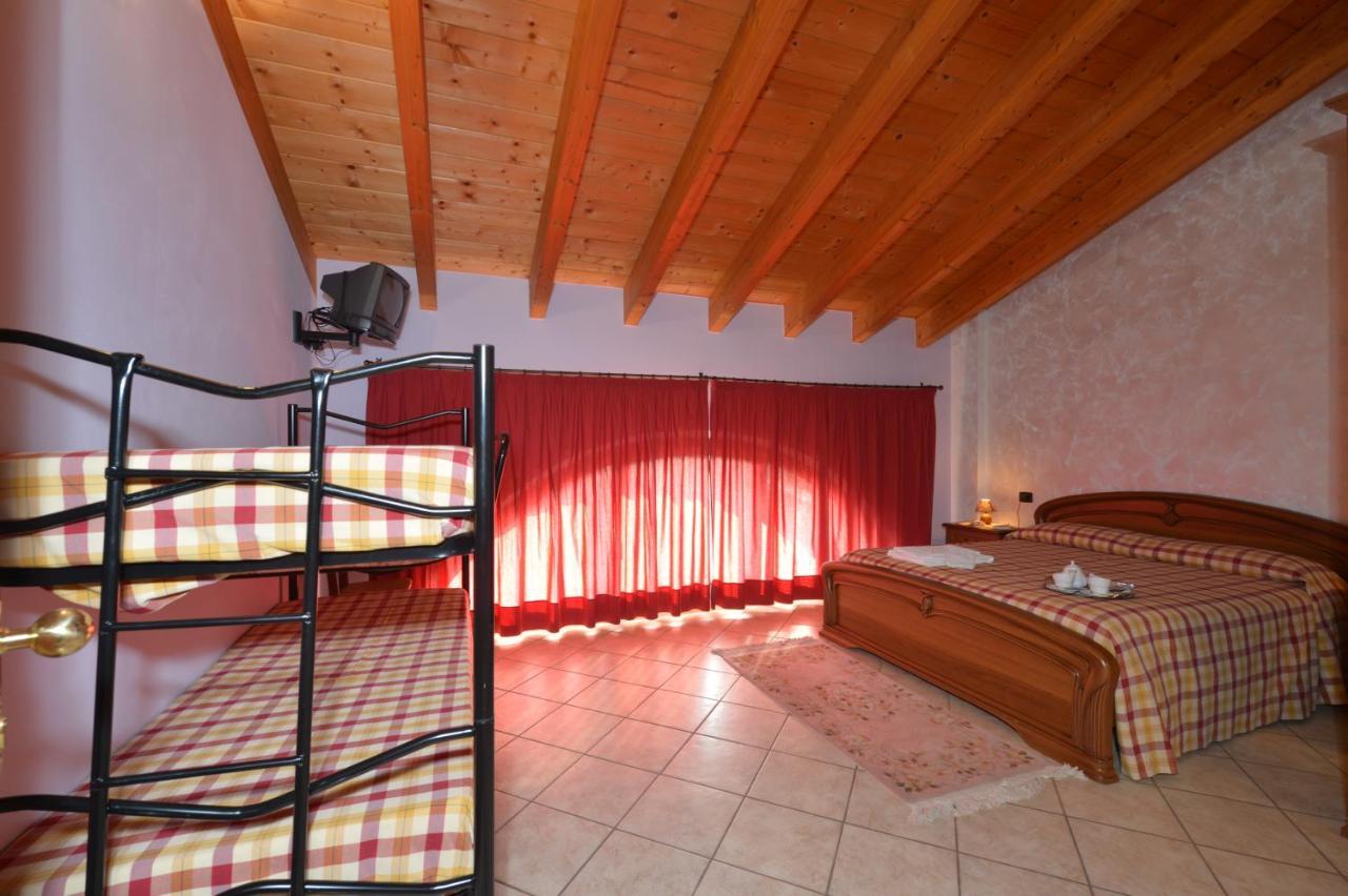 Vila Agriturismo Casa Maria Teresa Sommacampagna Pokoj fotografie